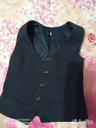 Жилетка для девочки школьная 128