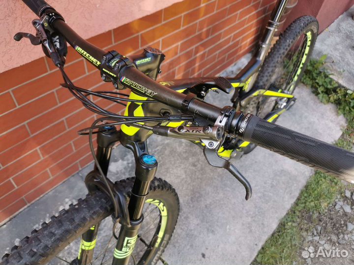 Scott spark RC 700 WC