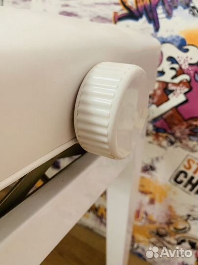 Банкетка для пианино или рояля