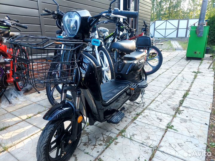 Электроскутер leopard