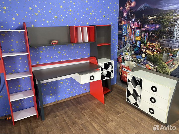 Детский школьный уголок