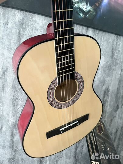 Гитара новая