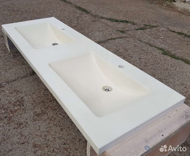 Столешница в ванную комнату