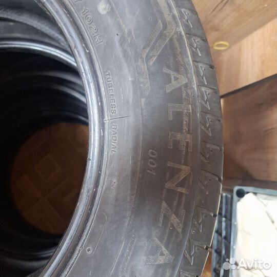 Bridgestone Alenza 001 225/65 R17 102H