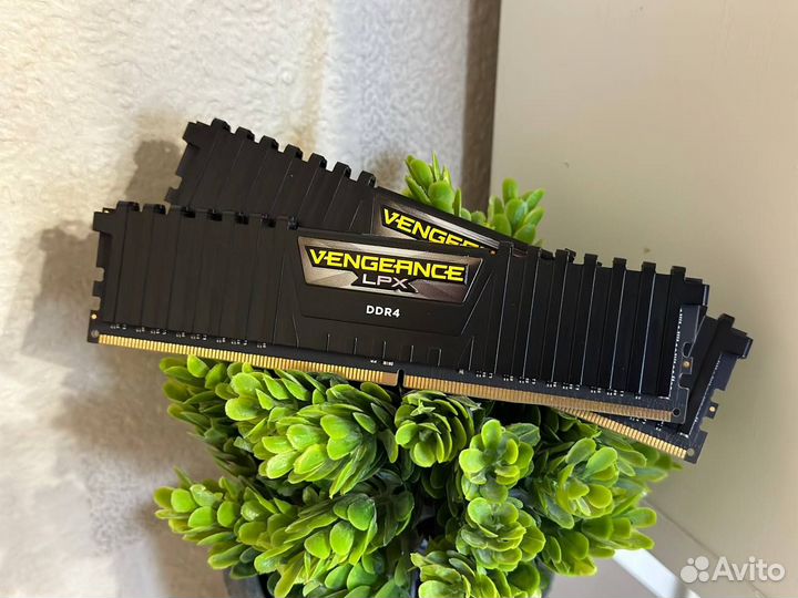 Оперативная память DDR4 3200Mhz 2x8Gb Corsair