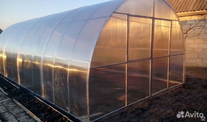 Теплица из поликарбоната