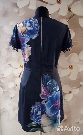 Нарядное платье