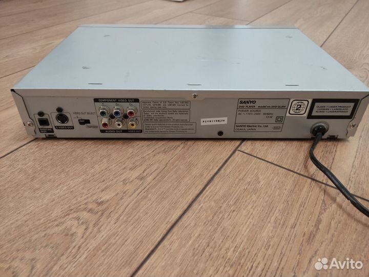 DVD плеер Sanyo