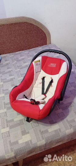 Продаю детское автомобильное кресло