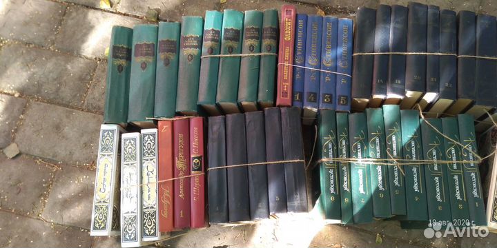 Книги из домашней библиотеки