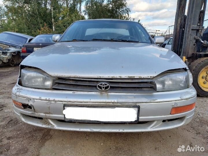 Генератор Тойота Камри XV10 1992