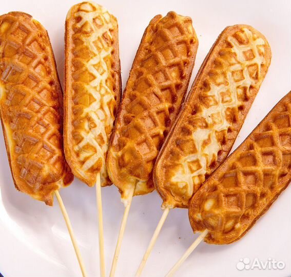 Картофель фри, корн-дог