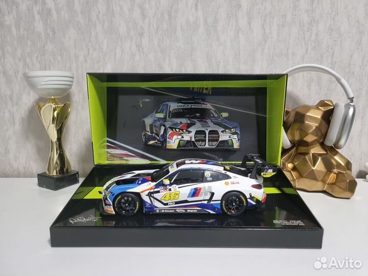 Модель BMW M4 GT3 2023 #46 V.Rossi 1:18 Minichamps