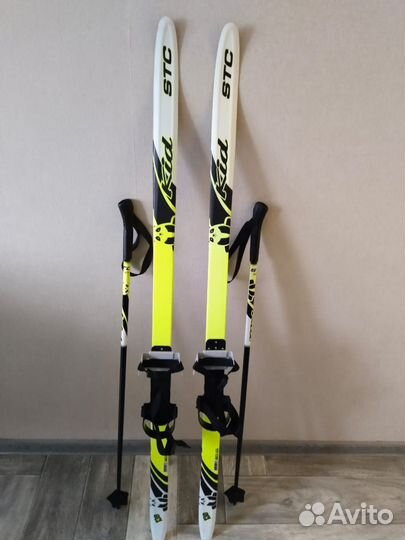 Беговые лыжи