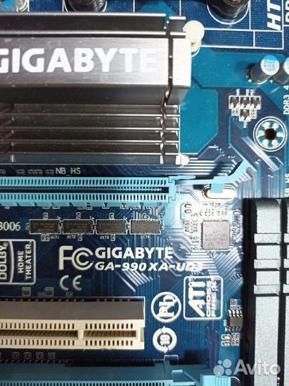 Gigabyte GA-990 XA- UD3