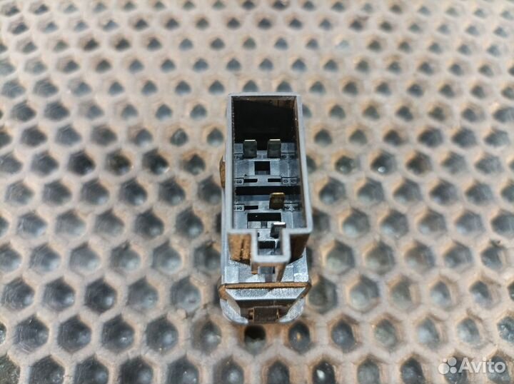 Кнопка смазочной системы Man TGA, Man TGS, Man TGX