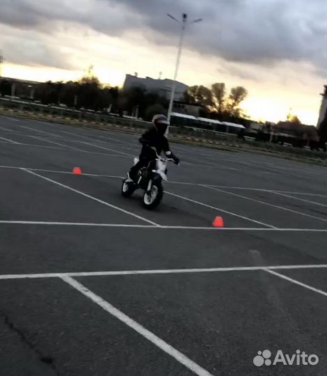 Обучение на Мотоцикле / площадка