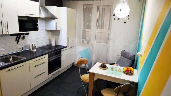 1-к. квартира, 37 м², 10/25 эт.