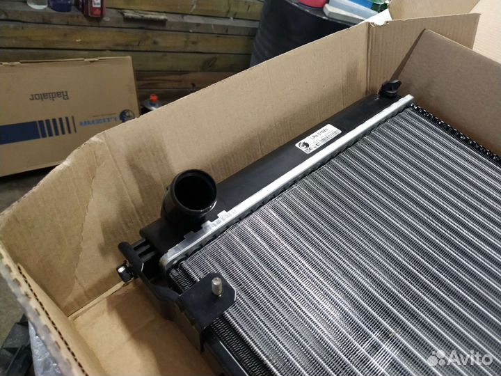 Радиатор granta калина