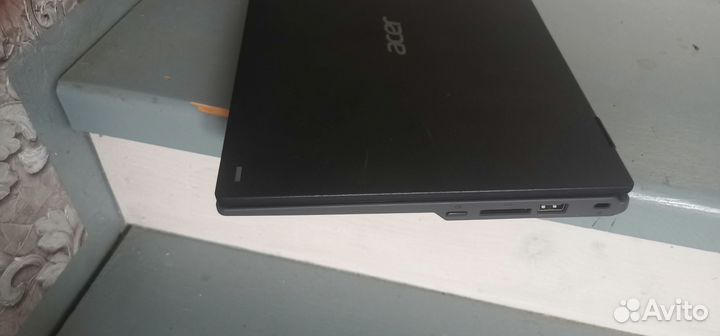 Защищённый Acer TravelMate B