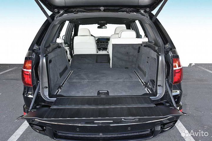 Крепёжные направляющие в багажник бмв Х5 е70.(рейл