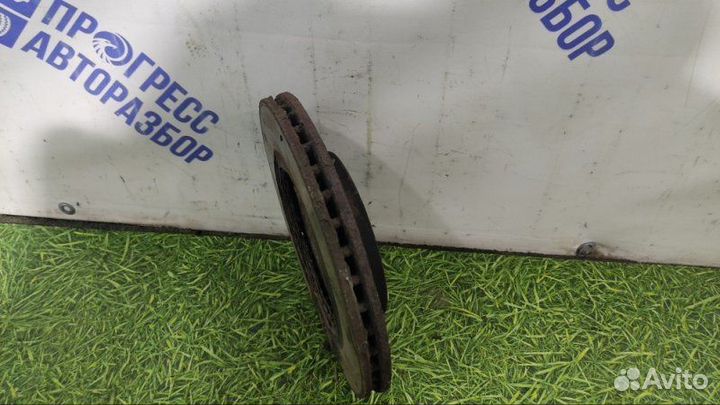 Тормозной диск передний левый Ford Fusion хэтчбек