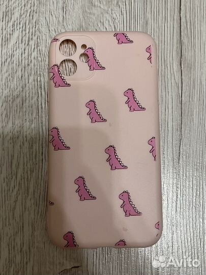 Чехол на iPhone 11