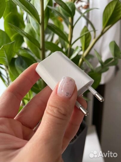 Зарядное устройство для iPhone оригинал