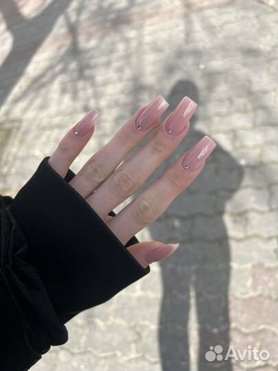 Наращивание ногтей