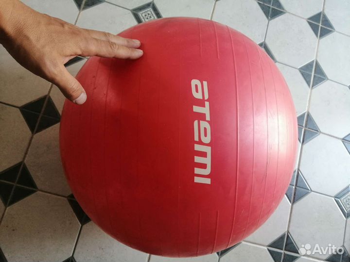 Гимнастический мяч