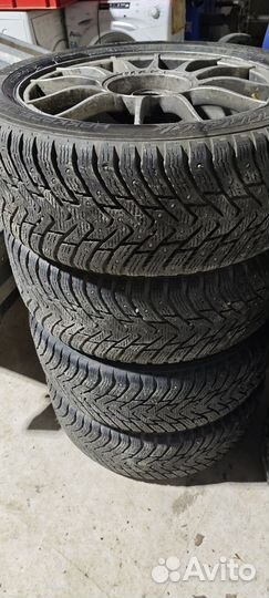 Nokian hakkapeliitta 8 225 50 r17