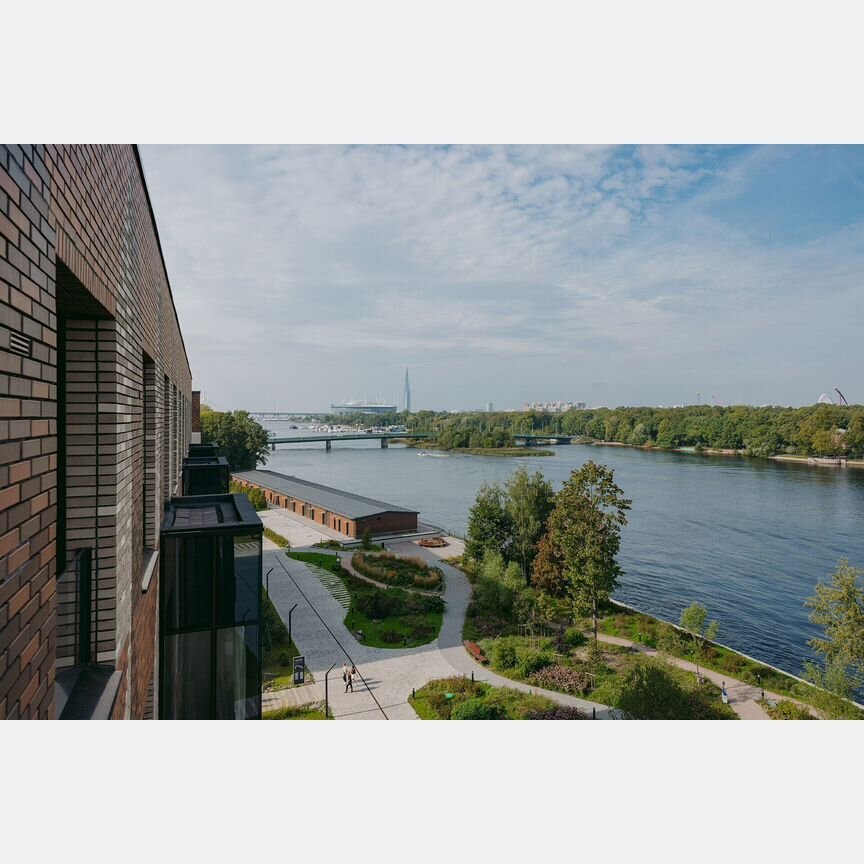 4-к. квартира, 183,7 м², 1/8 эт.