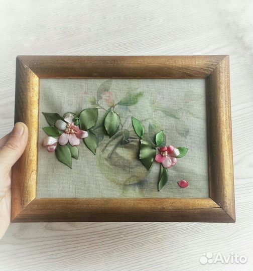 Картина с лентами. Ручная работа