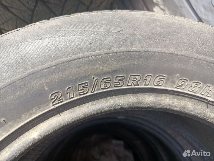 Kumho 722 215/65 R16