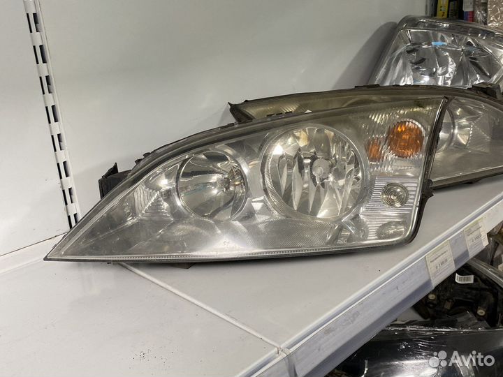 Фара правая и левая Ford Mondeo 3