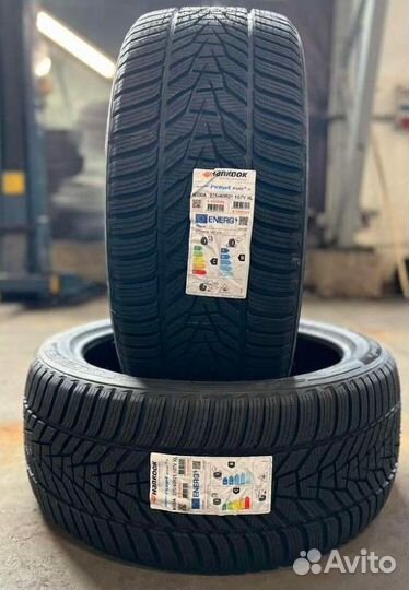 Hankook Winter I'Cept Evo 3 X W330A 275/40 R21 и 315/35 R21 107V