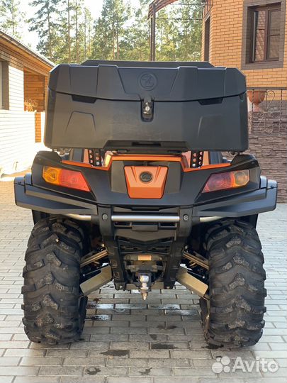 Квадроцикл CF Moto X8