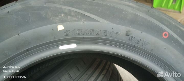 Goodride ZuperEco Z-107 215/60 R17