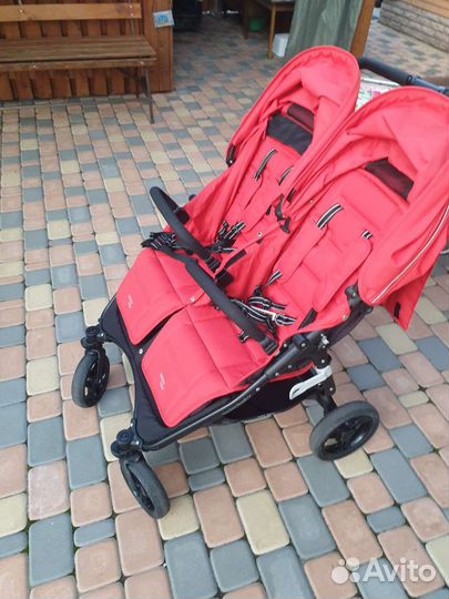 Прогулочная коляска для двойни valco baby snap duo