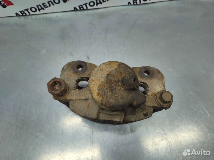 Суппорт передний левый Mitsubishi Eclipse 1G 1992