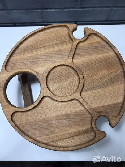 Винные столики, менажницы, разделочные доски