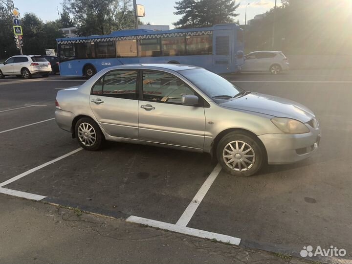 Mitsubishi Lancer 1.6 МТ, 2004, 310 000 км