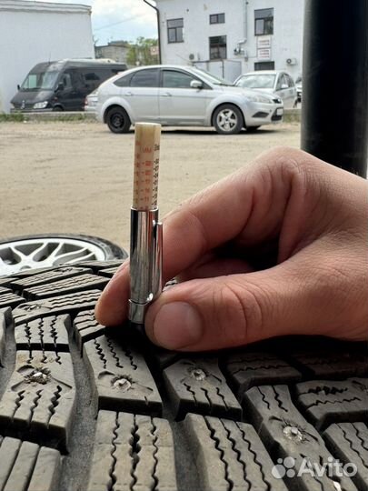 Continental IceContact 3 245/45 R18 100T
