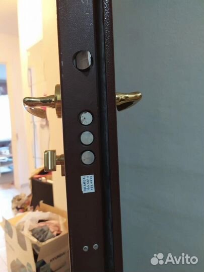 Вскрытие замков дверей, замена замков