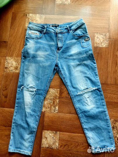 Джинсы