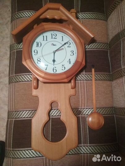 Часы настенные Sinix деревянные Корея