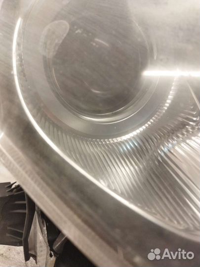 Донор Линза правой фары Rav4 40