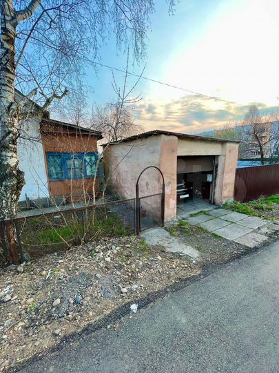 Дом 100 м² на участке 16 сот.