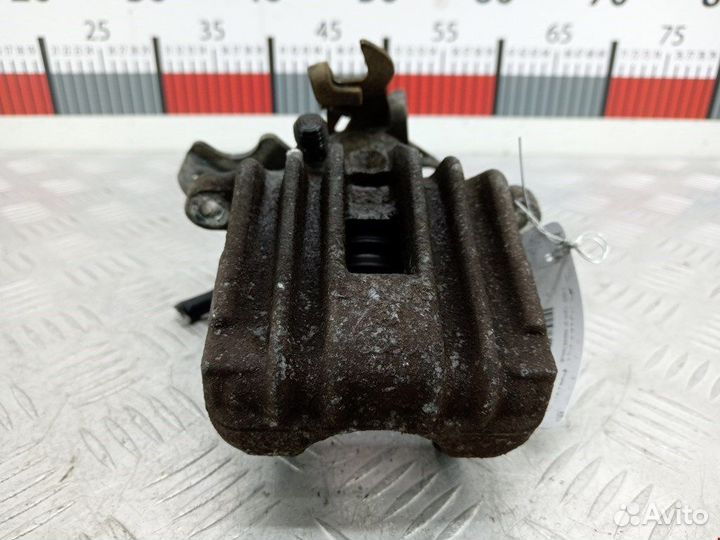 Суппорт задний левый для Volkswagen Passat 5 GP