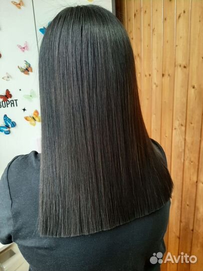 Кератиновое выпрямление волос